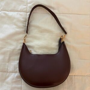 Elegant Brown Leather Shoulder Bag